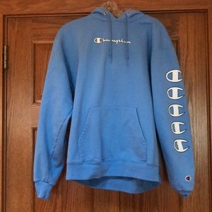 Champion script logo hoodie.